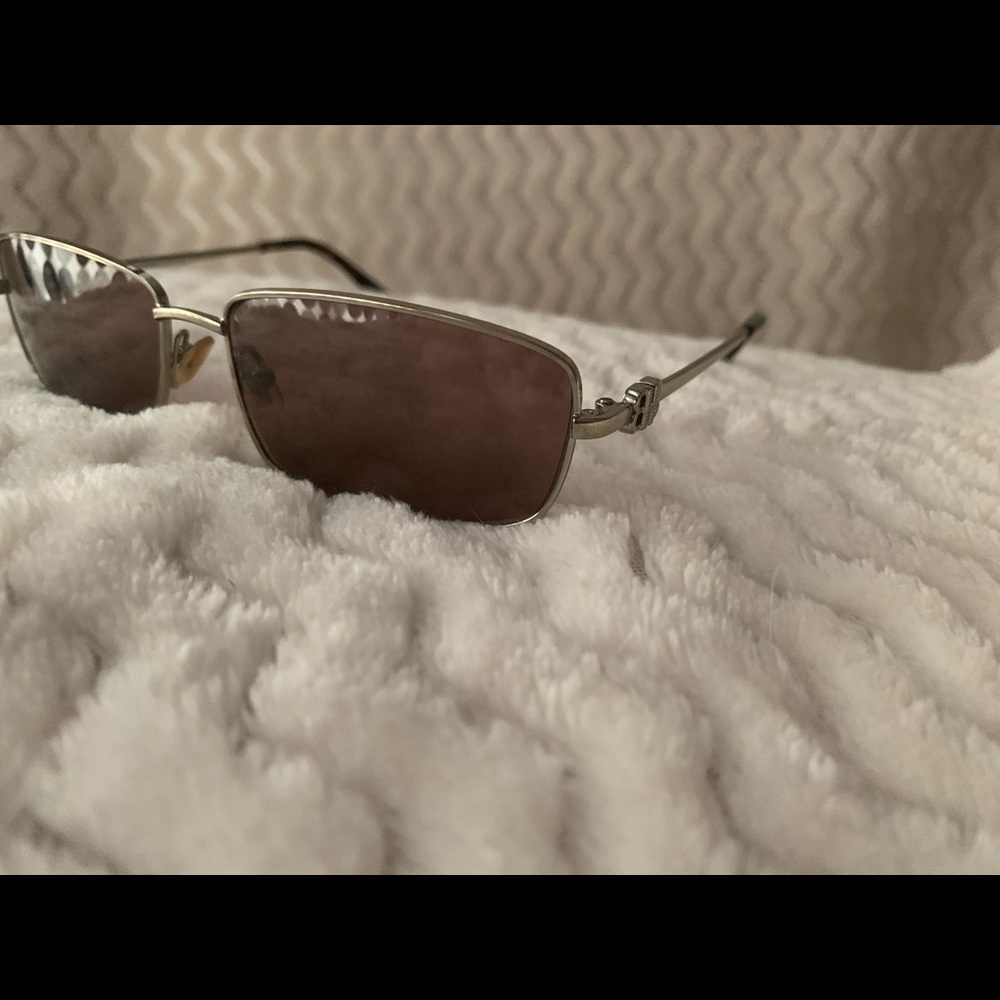 Hugo Boss Glasses🤩 originally go for 300$